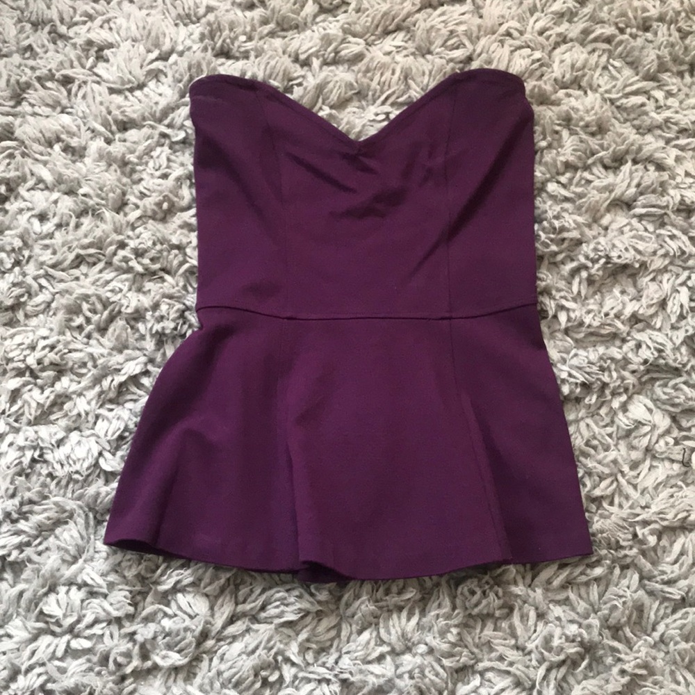 H&M sleeveless purple peplum top